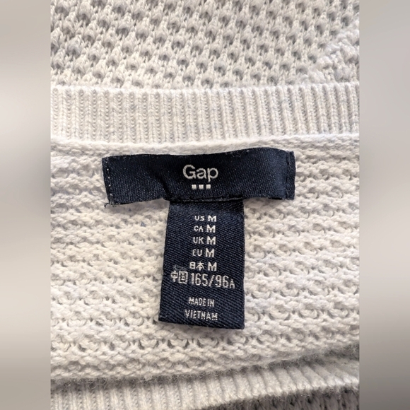 GAP Baby Blue Knit Split Hem Sweater Medium - Picture 5 of 6
